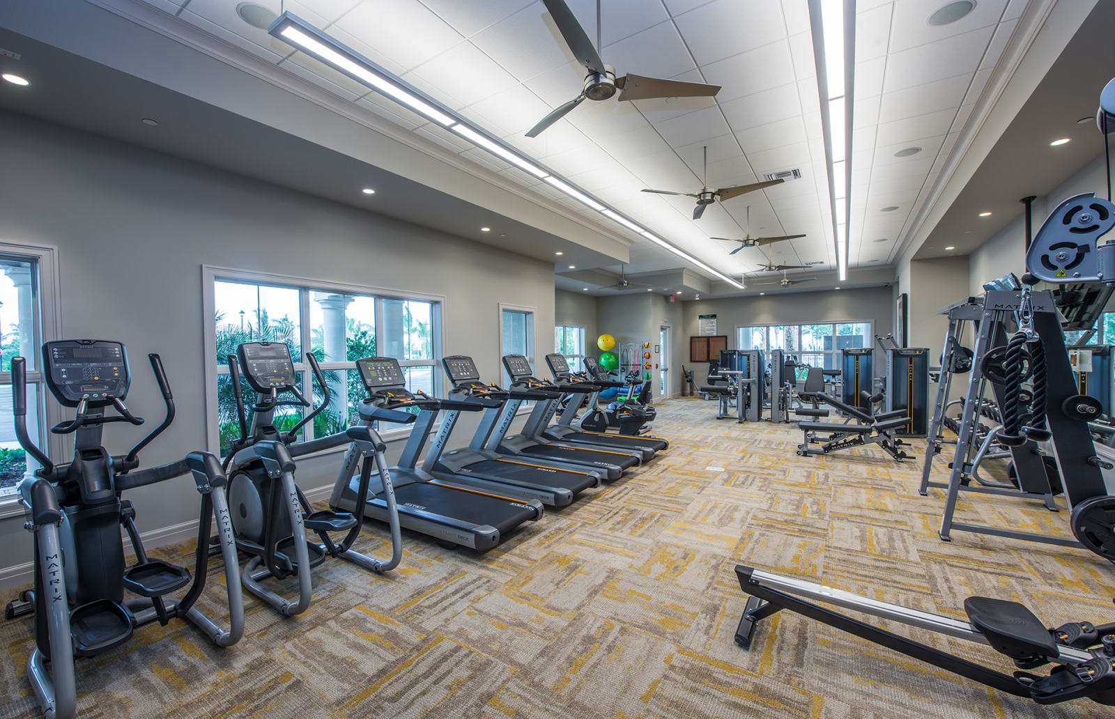 PARKVIEW AT HILLCREST Isram Real Estate