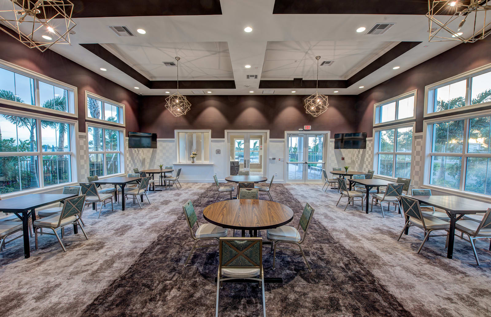 PARKVIEW AT HILLCREST Isram Real Estate